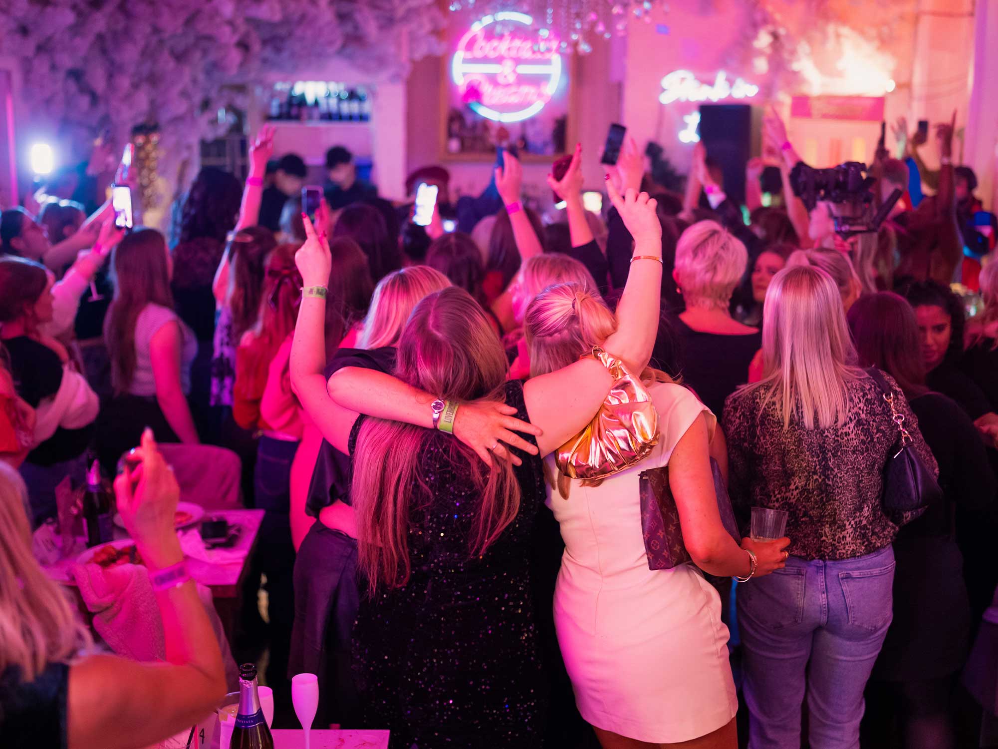 <h1>UK’s Biggest Music Themed Bottomless Brunch Party</h1>