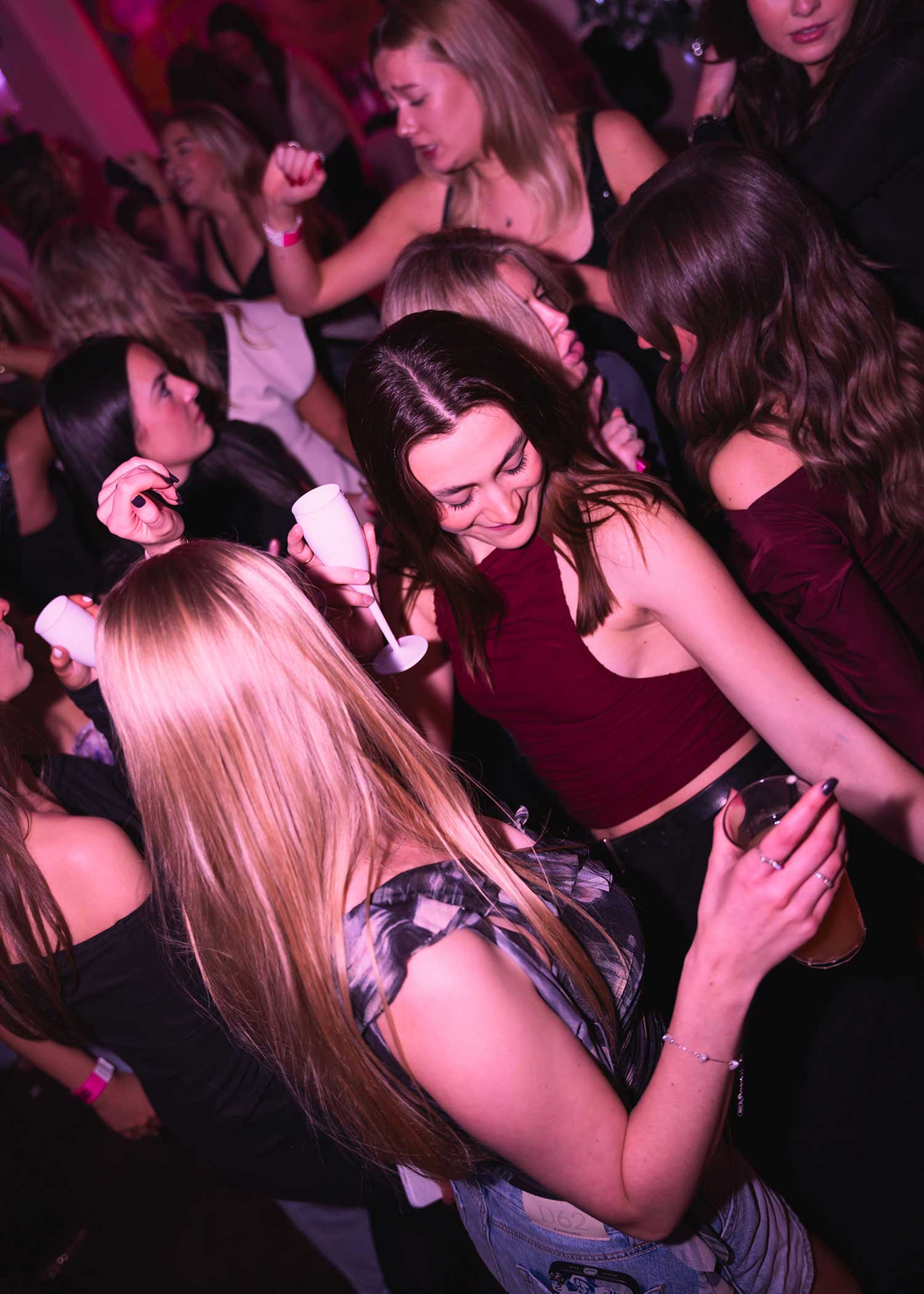 Saturday night dinner brunch party in Greenwich North Pole with Lovebrunch